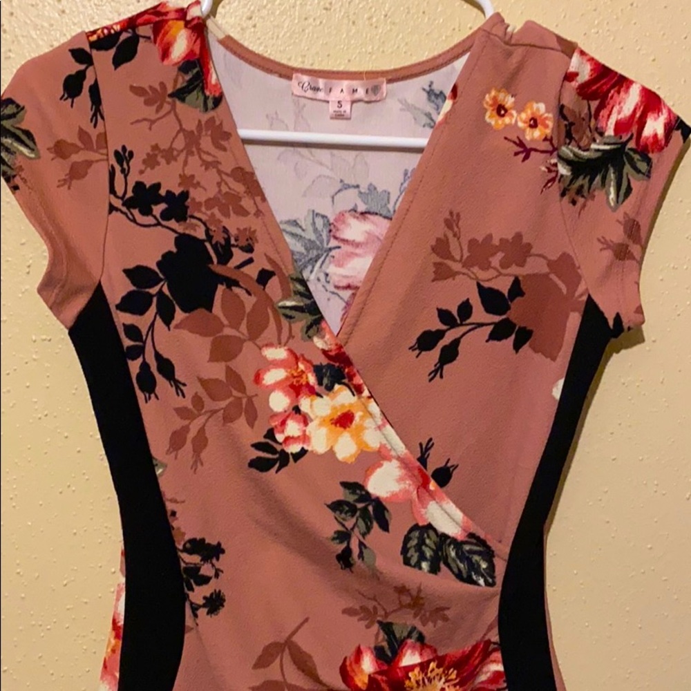 Floral dress - Picture 2 of 7